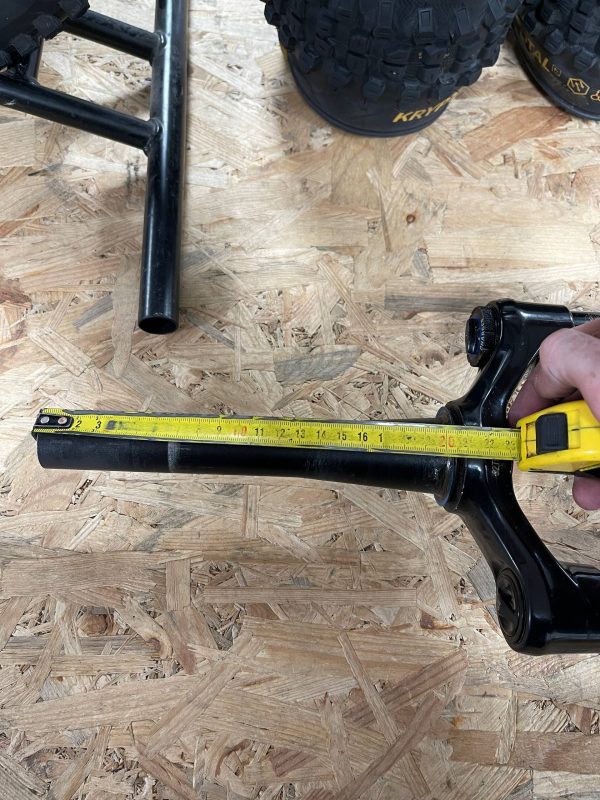 Rock Shox Lyrik Ultimate RC2 передня вилка 27.5 160 мм фото 7