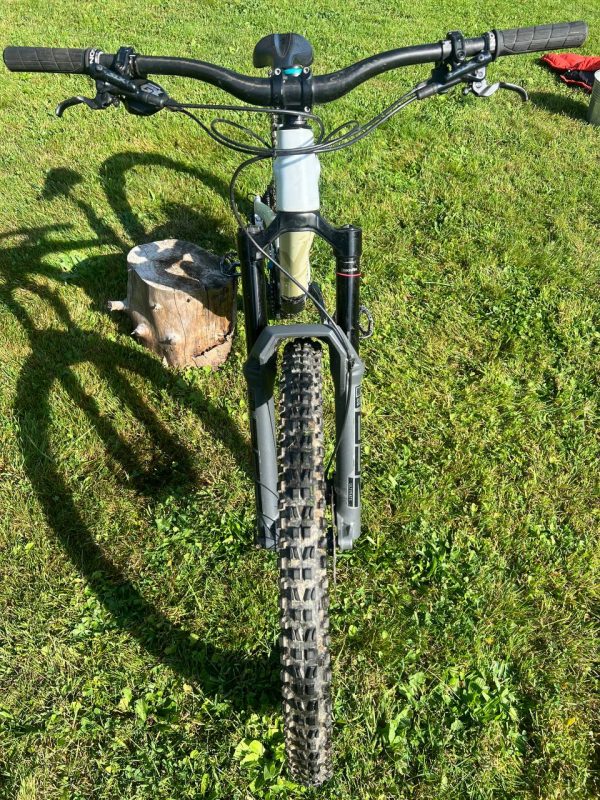 Велосипед YT Industries Jeffsy L 29 carbon фото 6