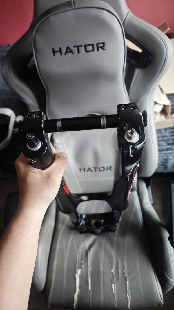 Вилка Marzocchi Bomber 888 VF2 фото 6