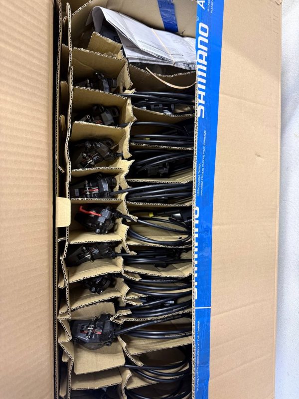 Гальма Shimano M6100 Deore гідравлічна фото 3