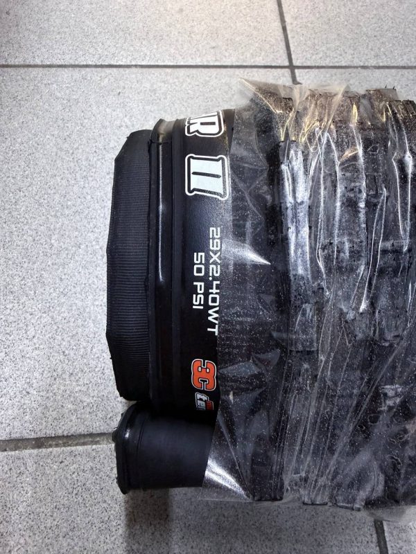 Maxxis Minion DHR II 29x2.4 фото 2